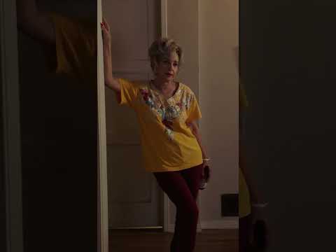 Tam Invites Sheldon to a Party | Young Sheldon